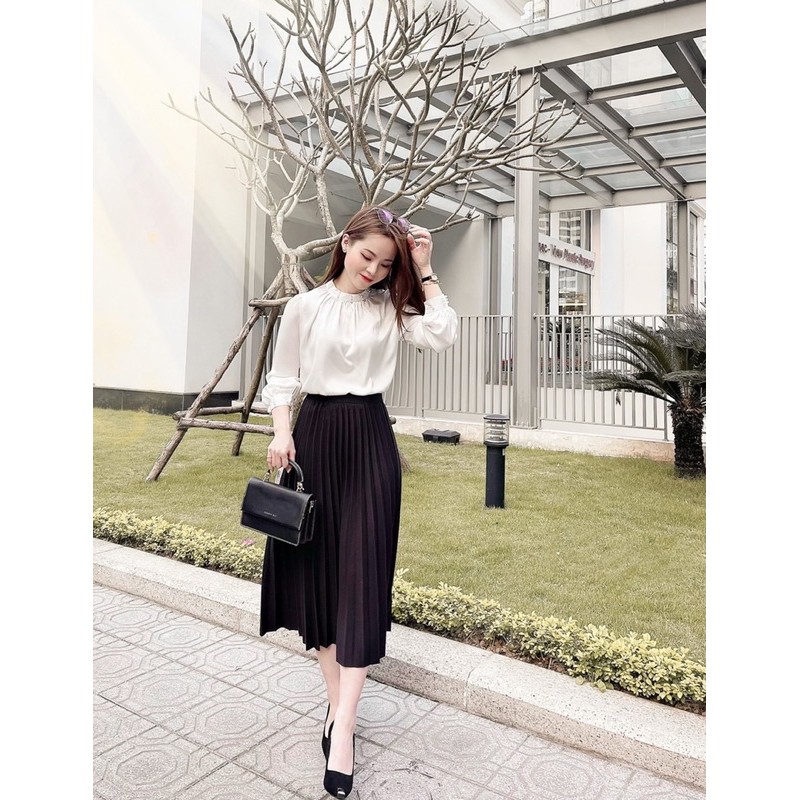 Áo kiểu G722  gắn hạt cườm thủ công chất vải mát sang chảnh có đủ size dễ phối đồ