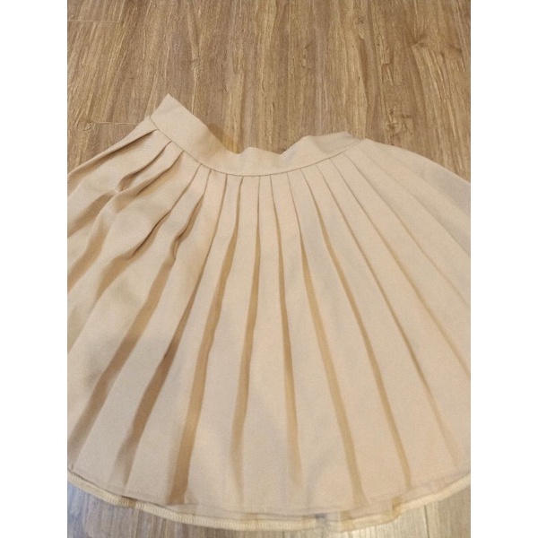 Set vest - chân váy xếp li