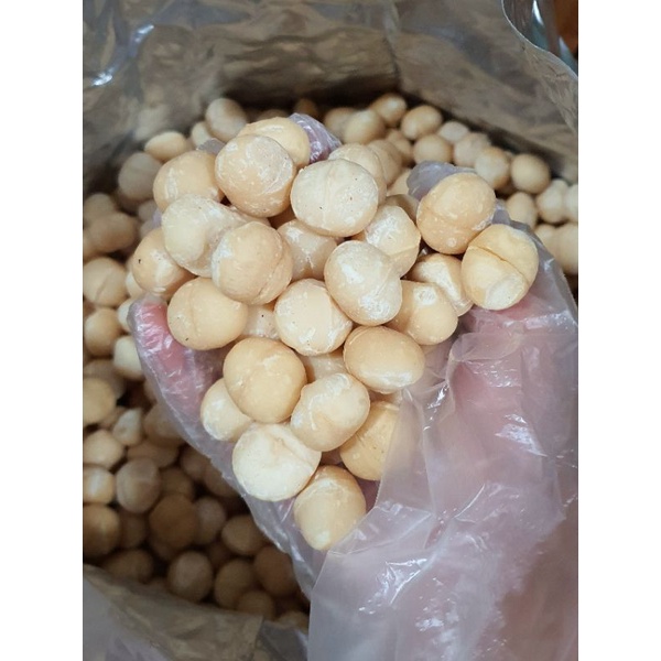 Nhân mắc ca Úc sấy nguyên hạt size hạt to, độ ẩm dưới 1.7%