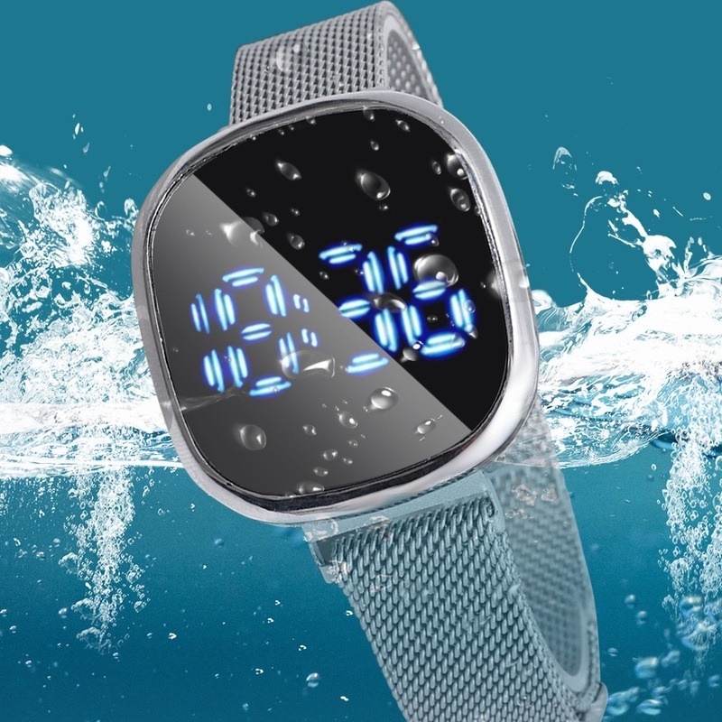 Đồng Hồ Đeo Tay Điện Tử Mặt Vuông Đèn LED Cảm Ứng Chống Nước 30m Sang Trọng Cho Nam Nữ