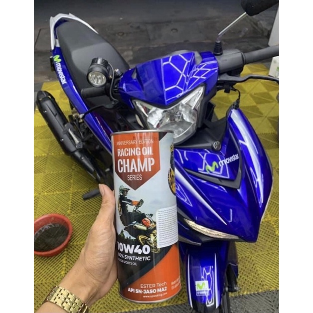 Nhớt Xe Máy SPRAYKING RACING OIL CHAMP 10W40 Lon 1Lít
