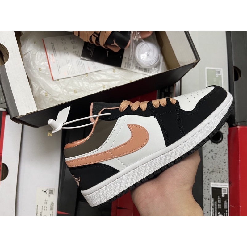 Giày Air Jordan 1 low phối màu nổi bật | bản cao cấp