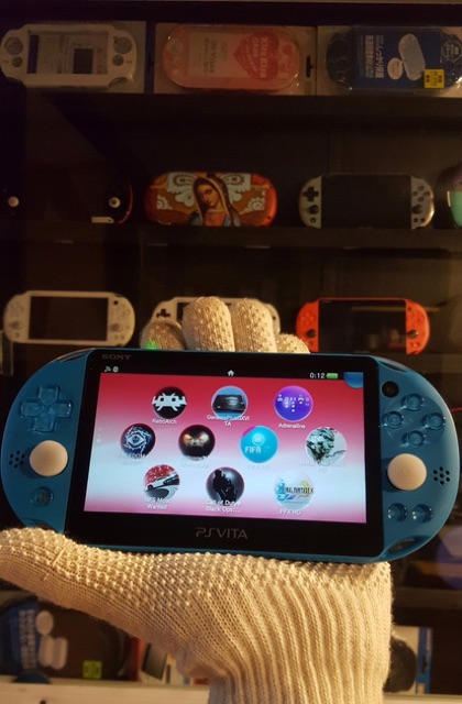 Máy PS Vita 2000 chính hãng Sony, cài full game