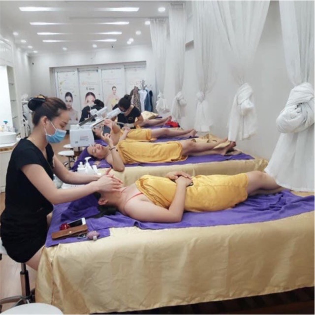 Váy quây lụa spa cao cấp