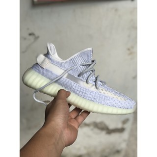 Giày yz phản quang đế xanh