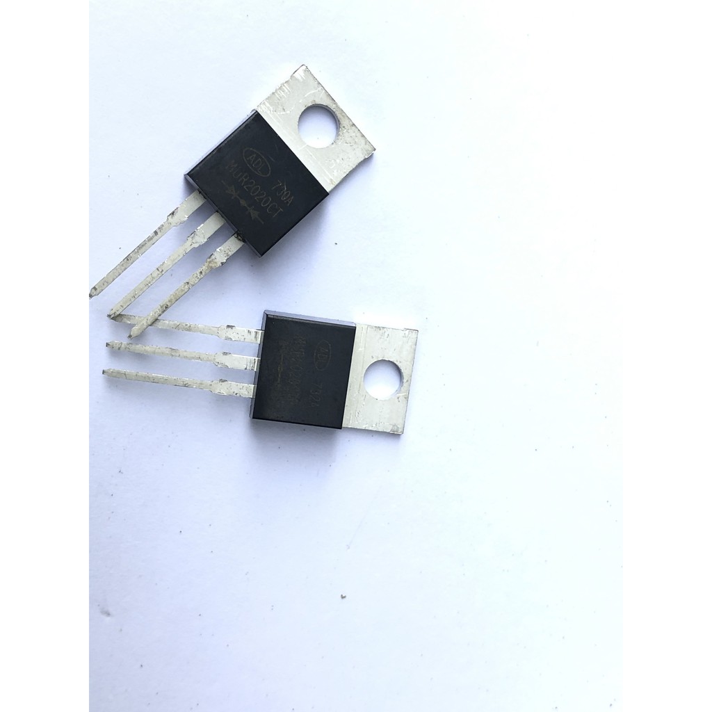 1 CẶP ĐIOD XUNG MUR2020CT/CTR 200V 20A