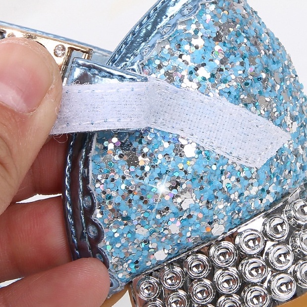 Giày bé gái hình công chúa Elsa có gót đính đá cao cấp, giày hở mũi gót 2.5cm bé 3-12 tuổi bé đi học đi chơi