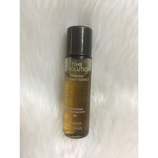 Nước cân bằng missha time revolution artemisia treatment essence
