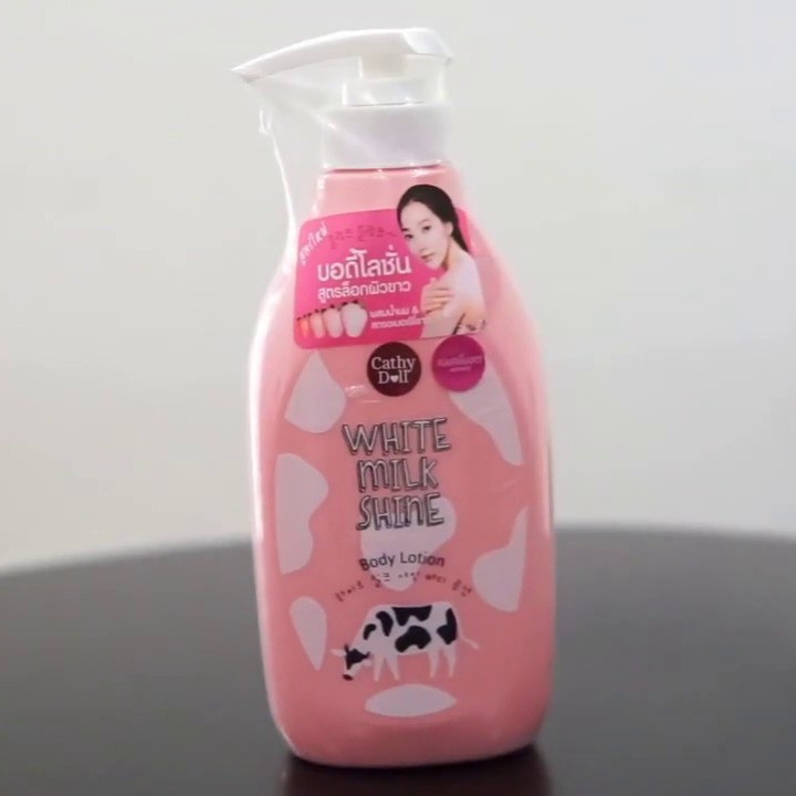 Sữa dưỡng thể sữa bò Cathy Doll White Milk Shine Body Lotion 450ml làm trắng, săn chắc da