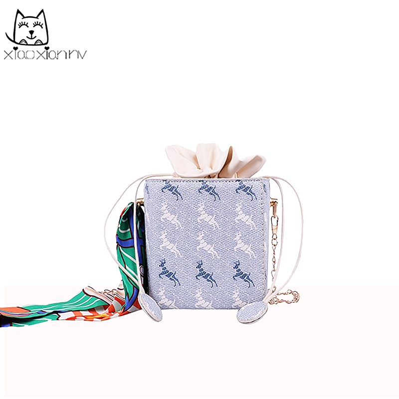 Túi Đeo Vai Hình Vuông Phối Dây Xích Thiết Kế Thời Trang 2022 Cho Nữ