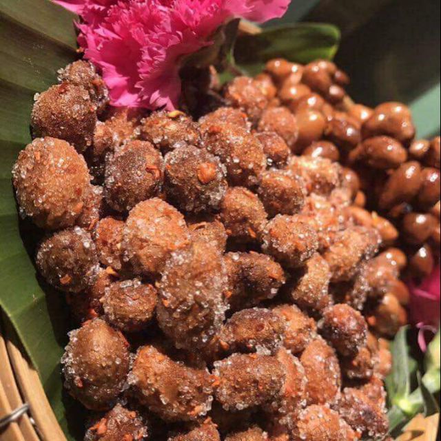 TRÁI SAY LẮC MUỐI