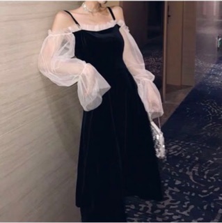 Váy trễ vai tay bồng