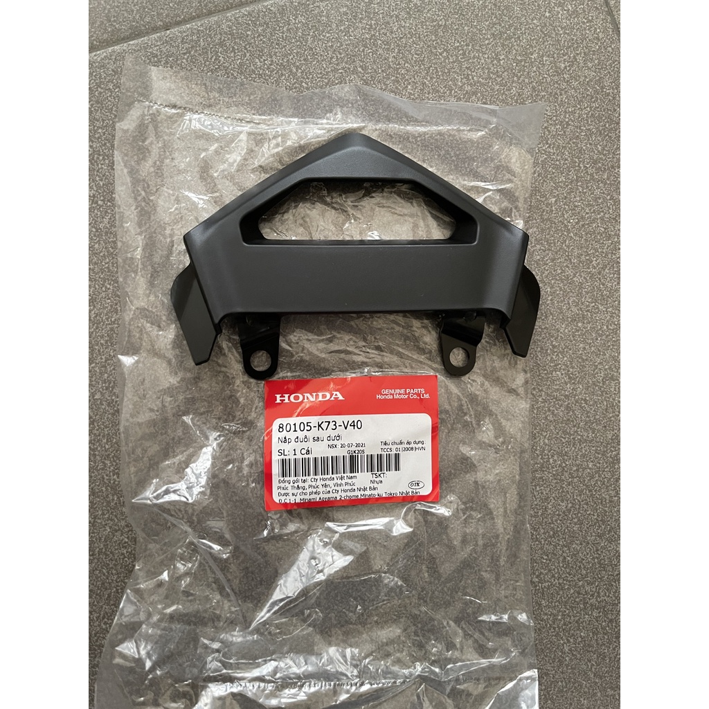 Nắp đuôi sau dưới future 125 fu led đời 2018 đến 2022 80105K73V40