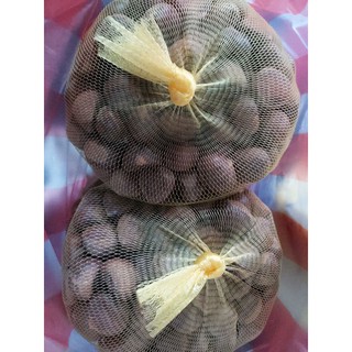 Dụng cụ bóc vỏ hạt dẻ tươi.