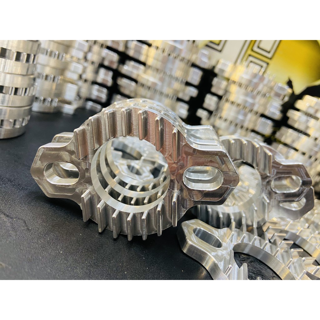 Pát khâu nhôm CNC bắt cổ pô Size 27 ,30 ,32 ,34mm