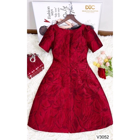 V3052 váy xoè hoa màu đỏ