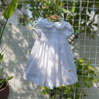 Váy smock Her corner trắng thêu hoa trắng