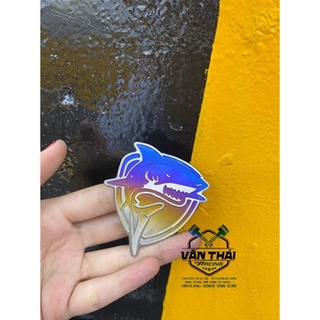 Tem titan logo hình cá mập