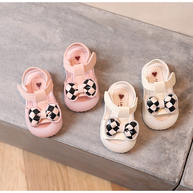 MẪU MỚI_ Sandal tập đi cho bé gái siêu xinh size 16-20