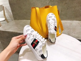 BATA ĐẠP GÓT CON ONG CHỮ GUCCI