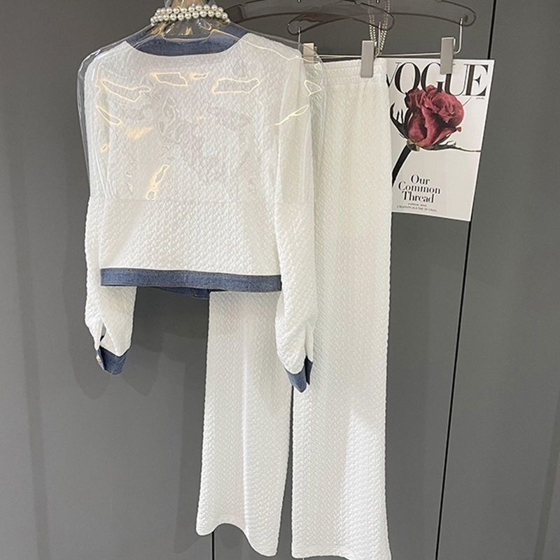 Set đồ hai món cá tính trẻ trung thiết kế mới thời trang mùa thu 2021 cho nữ