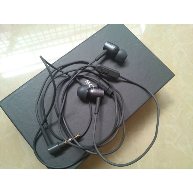 Tai nghe Sony Ex750