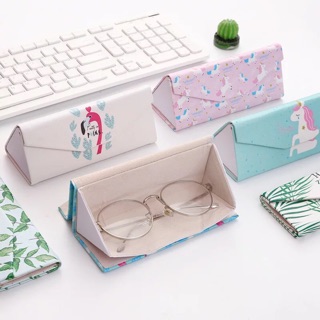 Hộp đựng kính mắt Hàn Quốc gập gọn thu nhỏ