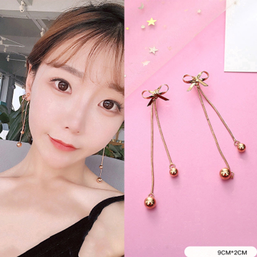 Hoa tai dáng dài tua rua hình nơ chất liệu kim loại kiểu Hàn Quốc thanh lịch