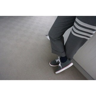 Quần âu Thom Browne nam
