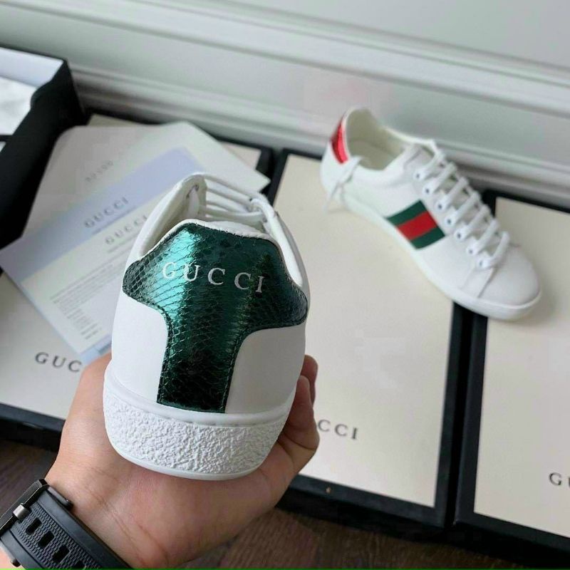 pl(VIDEO) Giày Thể Thao Trắng Ong Basic Da Mềm Êm Fullbox Hãng Cao Cấp