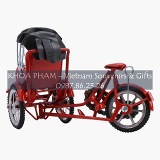 Xích lô sắt mô hình thu nhỏ làm quà lưu niệm