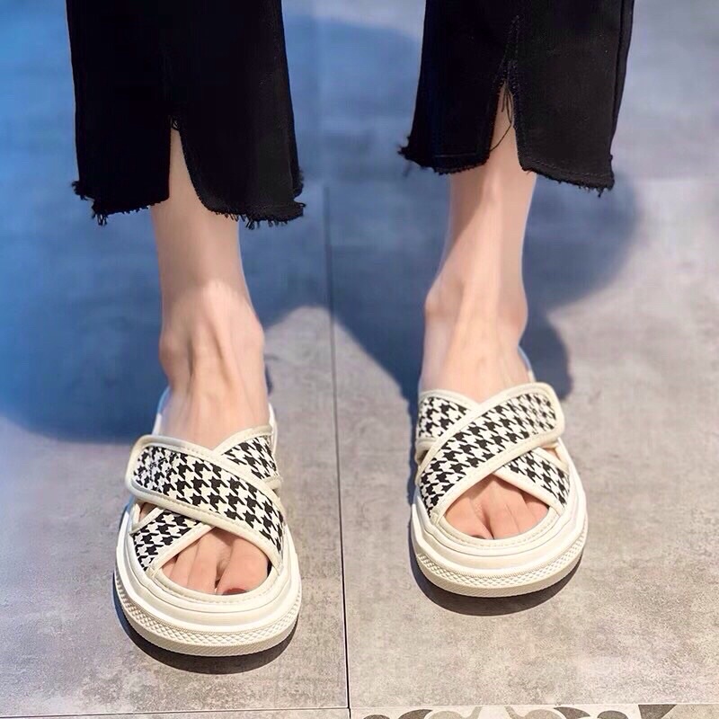 Giày Nữ - Giày Sục Nữ - Giày Đạp Gót Nữ Quai Chéo- dép quay chéo Hottrend 2022