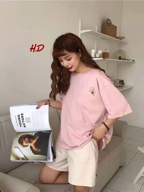 Áo phông logo cô gái cầm cốc HDA0619