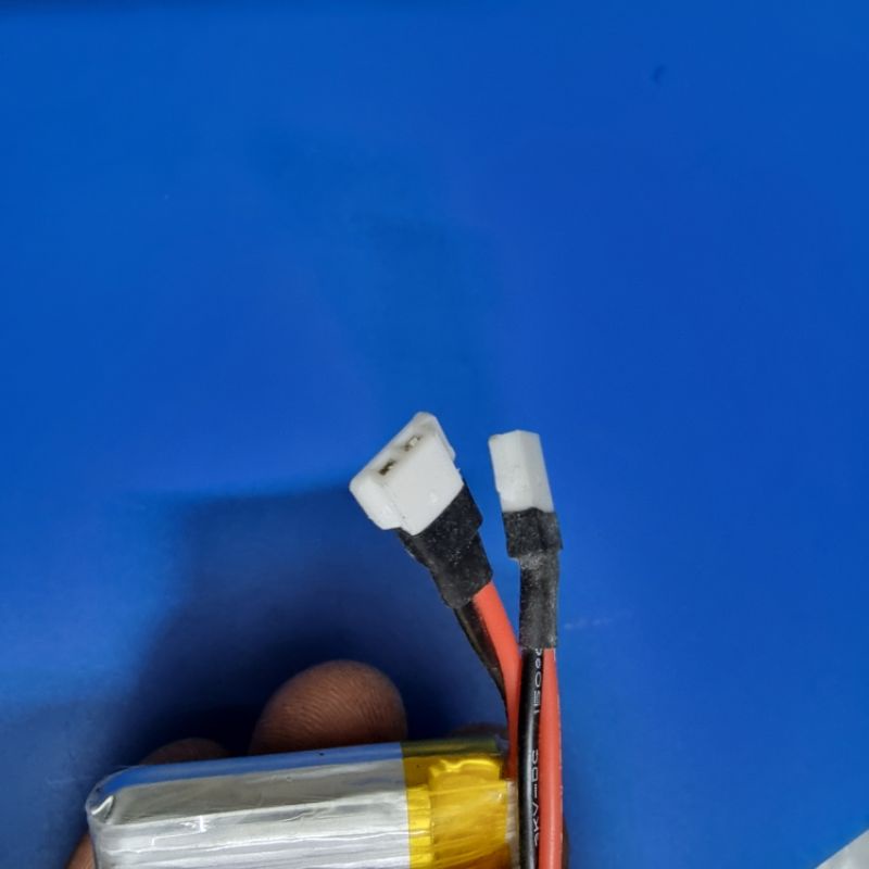 pin lithium702030 / 3.7V 250mA 20C pin máy bay