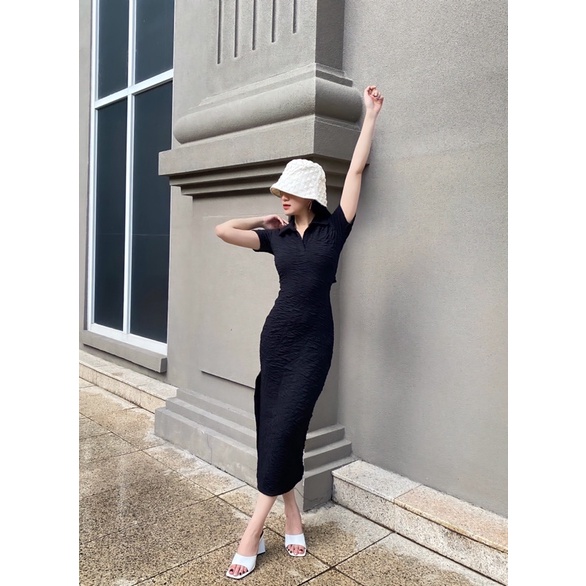 SALE Đầm polo tay ngắn khoét lưng cột dây vải dập nổi co giãn - by Whattowear
