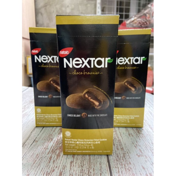 Hộp 8 bánh chocolate Nabati Nextar thơm ngon 112 g .