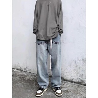 Quần jean ống rộng in chữ đen ở giữa | BigBuy360 - bigbuy360.vn