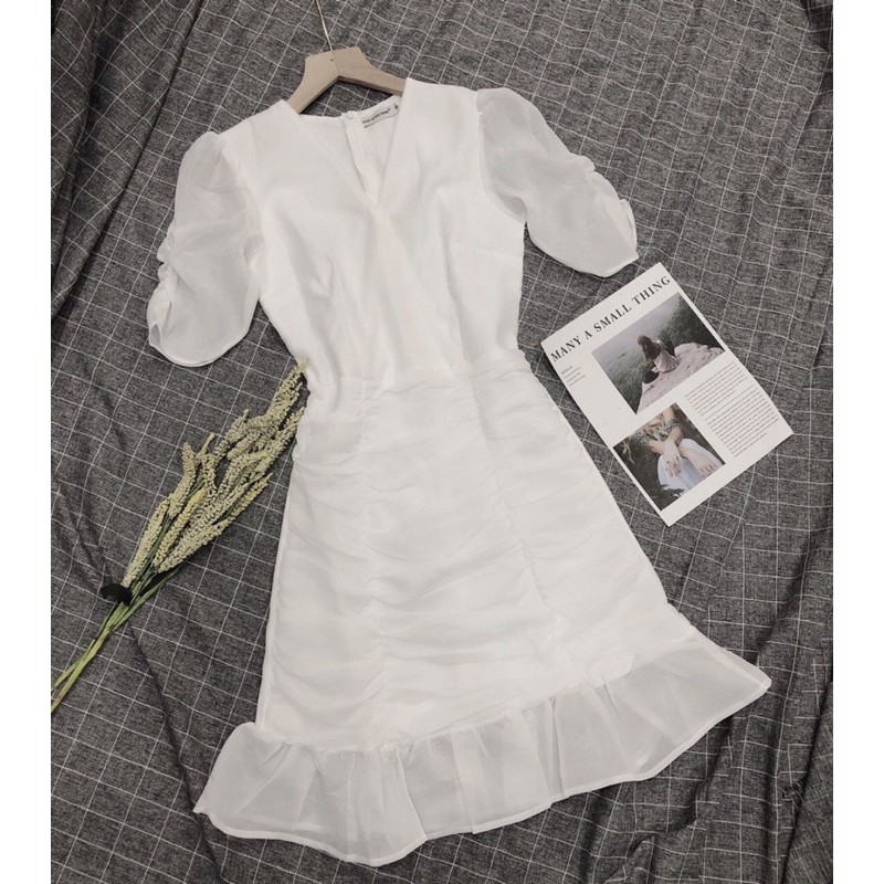 Đầm thiết kế đầm nữ trắng dễ thương dạo phố dự tiệc cổ tim đắp chéo có lót toàn thân | BigBuy360 - bigbuy360.vn