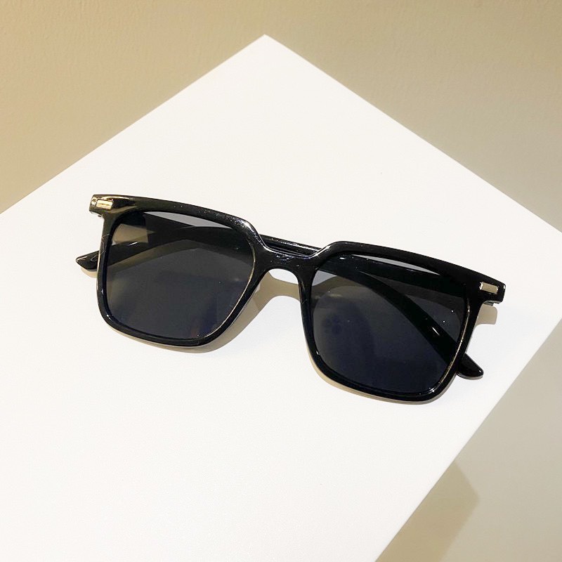 Kính Form vuông Nam Nữ 652 nhỏ xinh Chất liệu nhựa hàn quốc