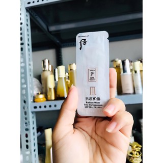10 gói kem chống nắng dưỡng trắng nâng tông da Whoo radiant white tone up sunscreen