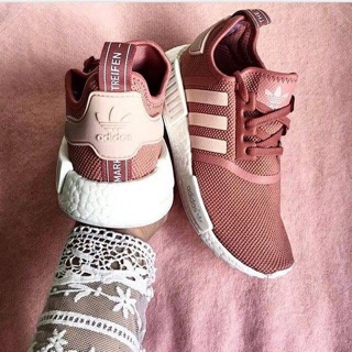[ Full box + tặng móc khoá ] Giày Adidas nmd hồng đất