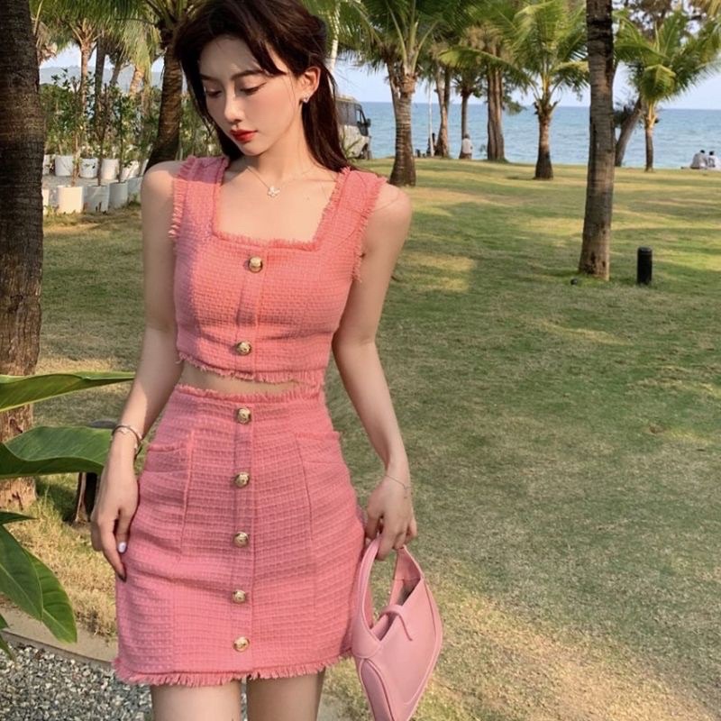 (có sẵn)Set dạ tweed áo croptop cổ vuông hai dây phối chân váy ôm mùa hè gợi cảm