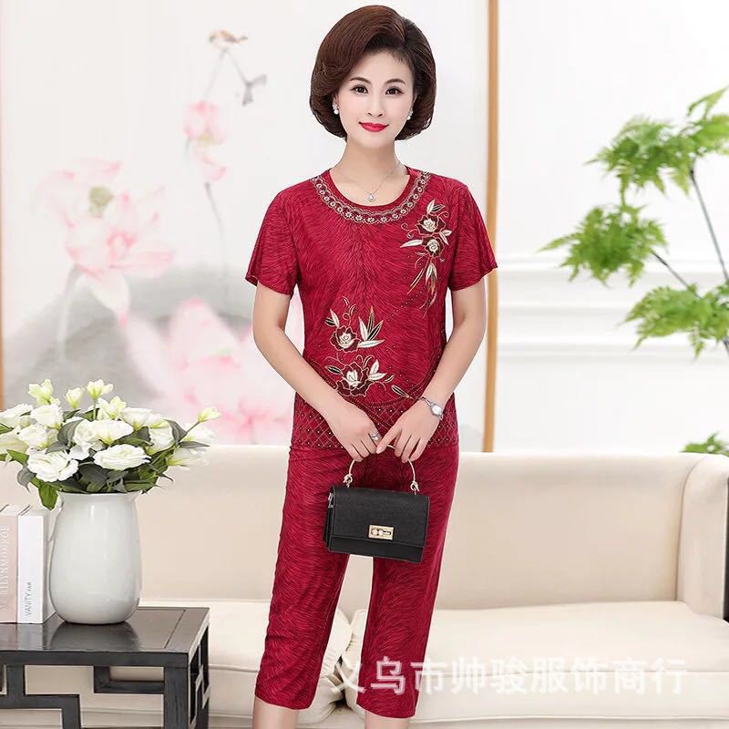 Bộ trung niên nữ mặc nhà thêu hoa tặng bà tặng mẹ cực sang