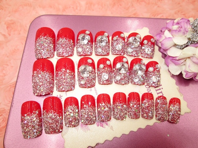 Bộ Nail 24 Móng Giả Sang Trọng Cho Nữ Tặng Kèm Keo Dán Và Dũa