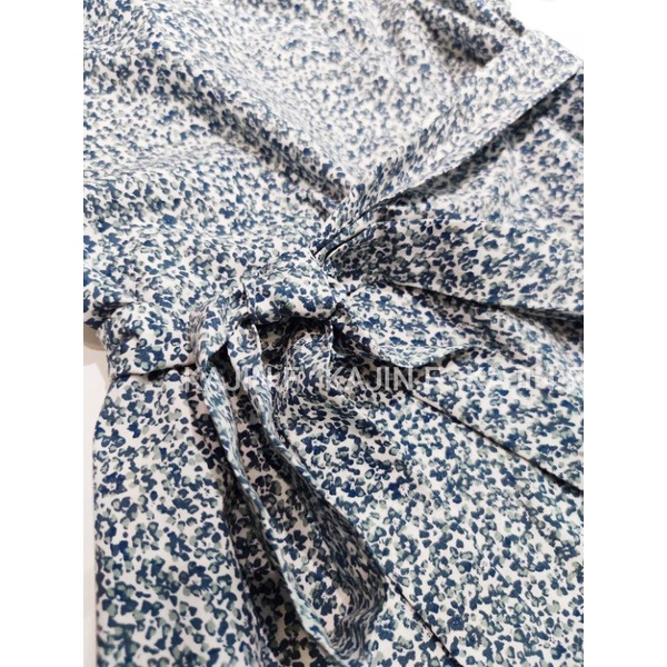 Đầm cotton tay phồng, form A, dây buộc eo