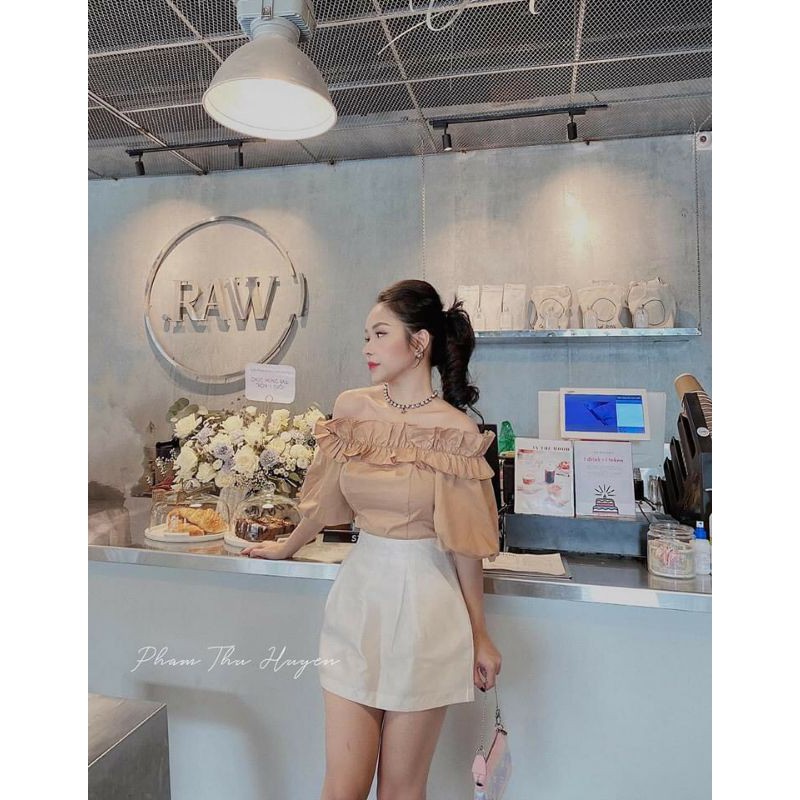 Áo bẹt vai bèo tay phồng vải kate xinh ngất ngây