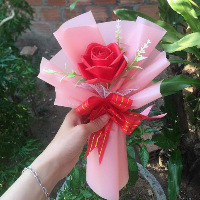 Chế Trần Nhã Ny