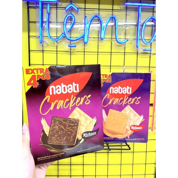 Bánh quy giòn Nabati Crackers hộp 240g