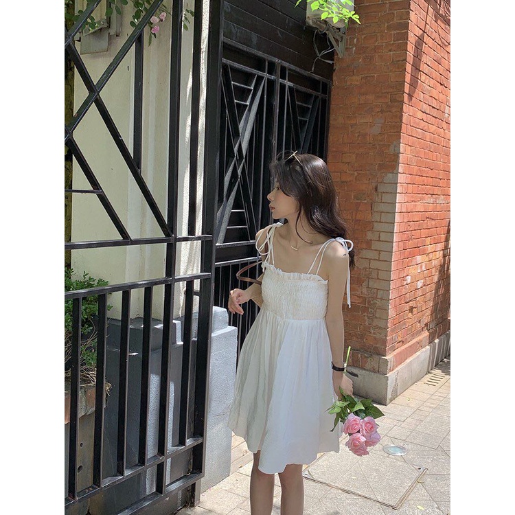 Đầm 2 dây nhúm ngực ulzzang