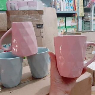 2 chiếc CỐC SỨ MẦU( bát tràng)